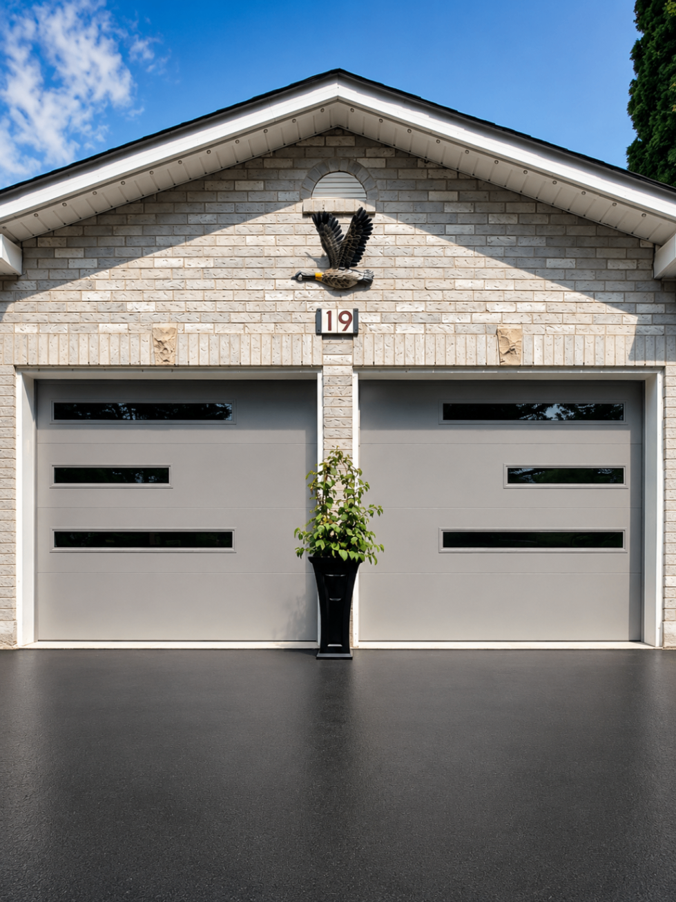 Heritage — Silver, Flush Panel, Horizontal Mosaic Windows